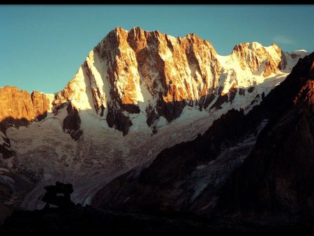 Les Grandes Jorasses Sale